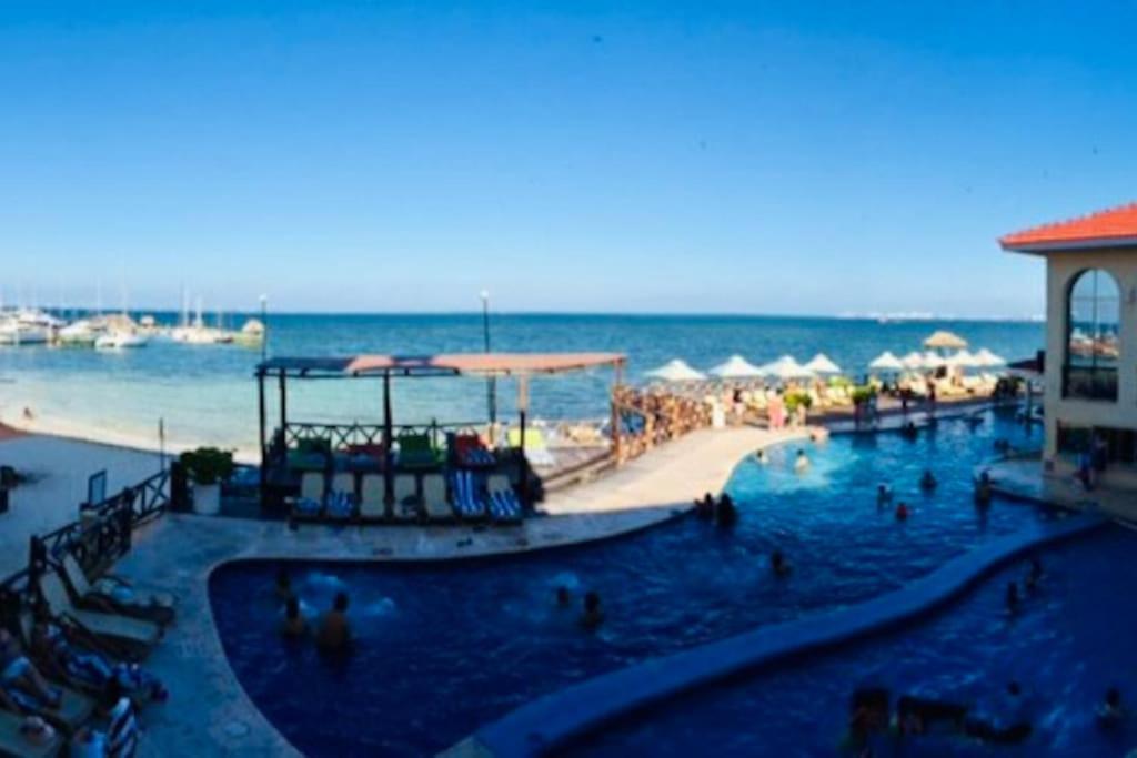 Apartment Punta Me Front In The & Waterpark Cancún